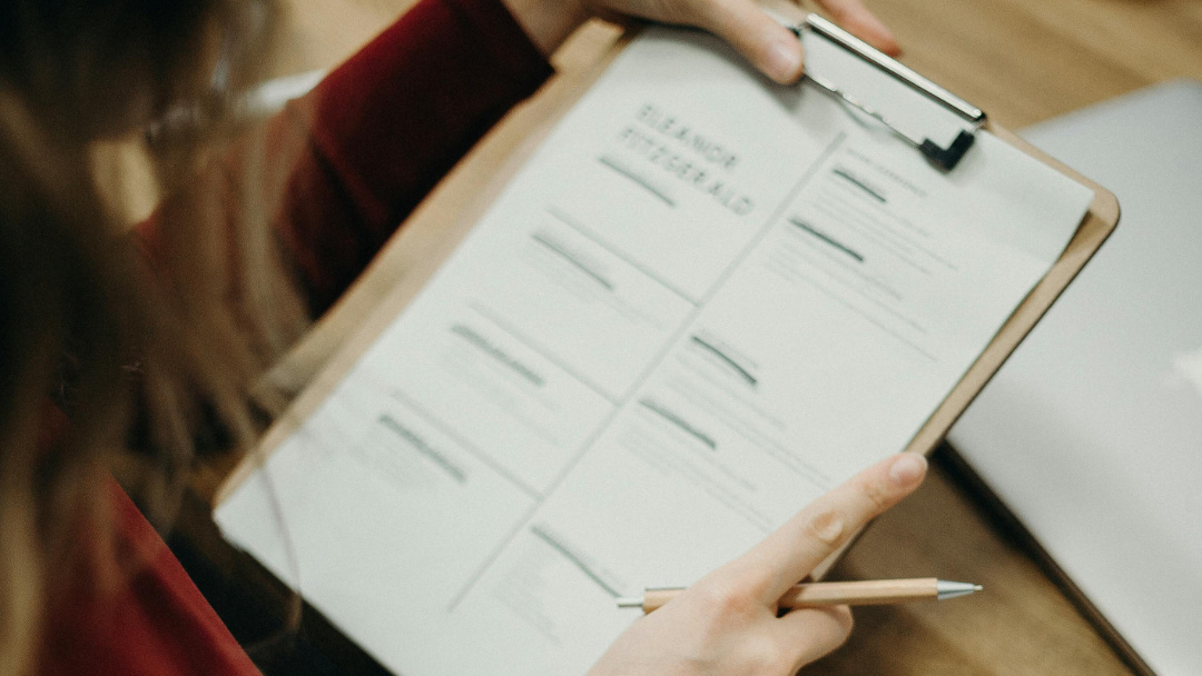 The Ultimate Beginner’s Guide to Writing Professional Resume